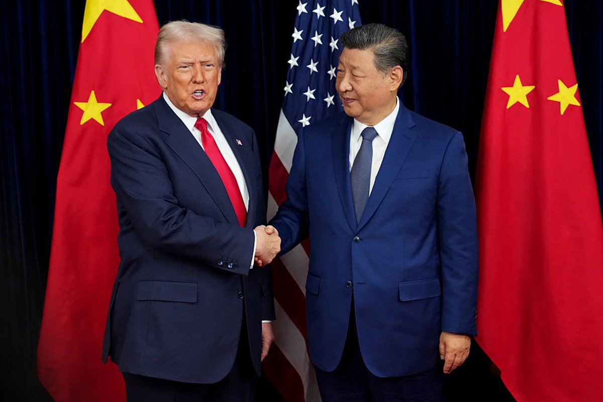 Trump e Xi Jinping se encontram na Coreia em meio à tensão comercial