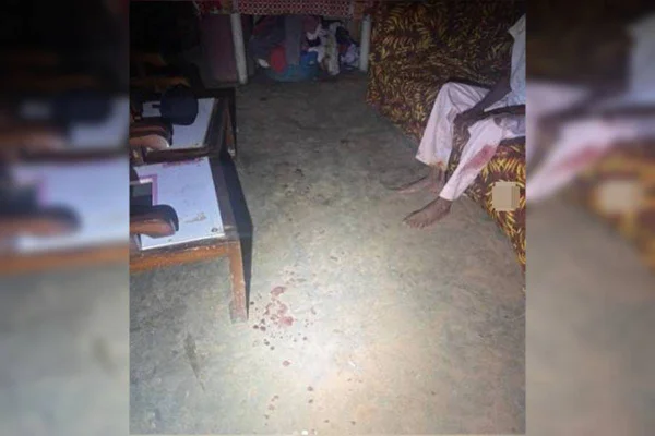 Carregando caixa de cerveja, homem abraça e esfaqueia rival no Entorno