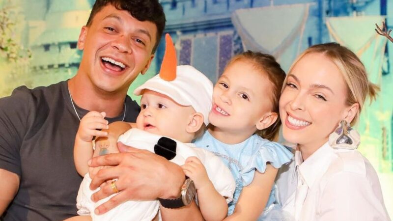 Julio Cocielo anuncia separação de Tatá Estaniecki e fãs teorizam