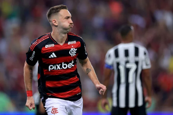 Reforço no Flamengo: Léo Ortiz é relacionado para jogo contra o Racing