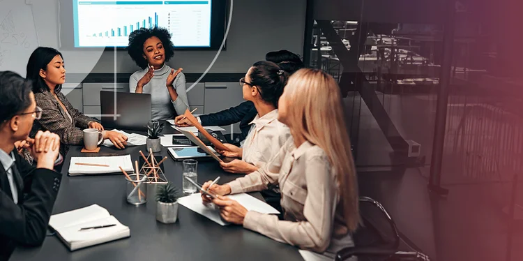 O que realmente motiva profissionais — e por que seu time pode estar desanimado