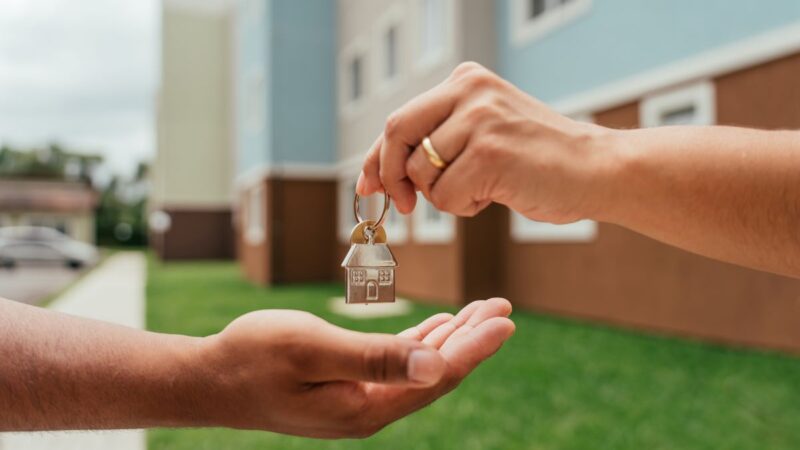 Caixa volta a financiar até 80% do valor de imóveis. Veja o que muda