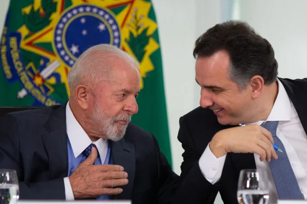 Com retorno de Lula, aumenta a expectativa sobre indicação ao STF
