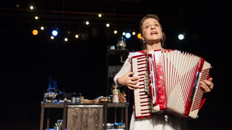 Teatro de sombras, dança, gastronomia e cinema agitam a programação do fim de semana no DF