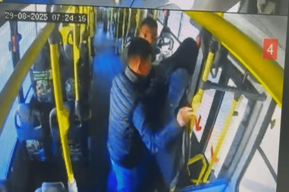 Peruano que furtava celulares de mulheres em ônibus do DF é preso