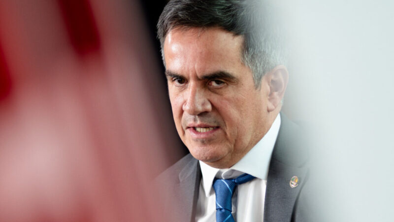 Ciro Nogueira avalia Lula à frente em pesquisas: “Voa, mas é bimotor”