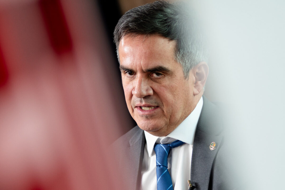 Ciro Nogueira avalia Lula à frente em pesquisas: “Voa, mas é bimotor”