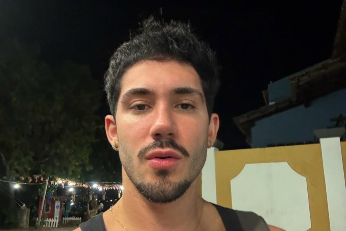 Influenciador Vittor Fernando tem carro alvejado no Rio