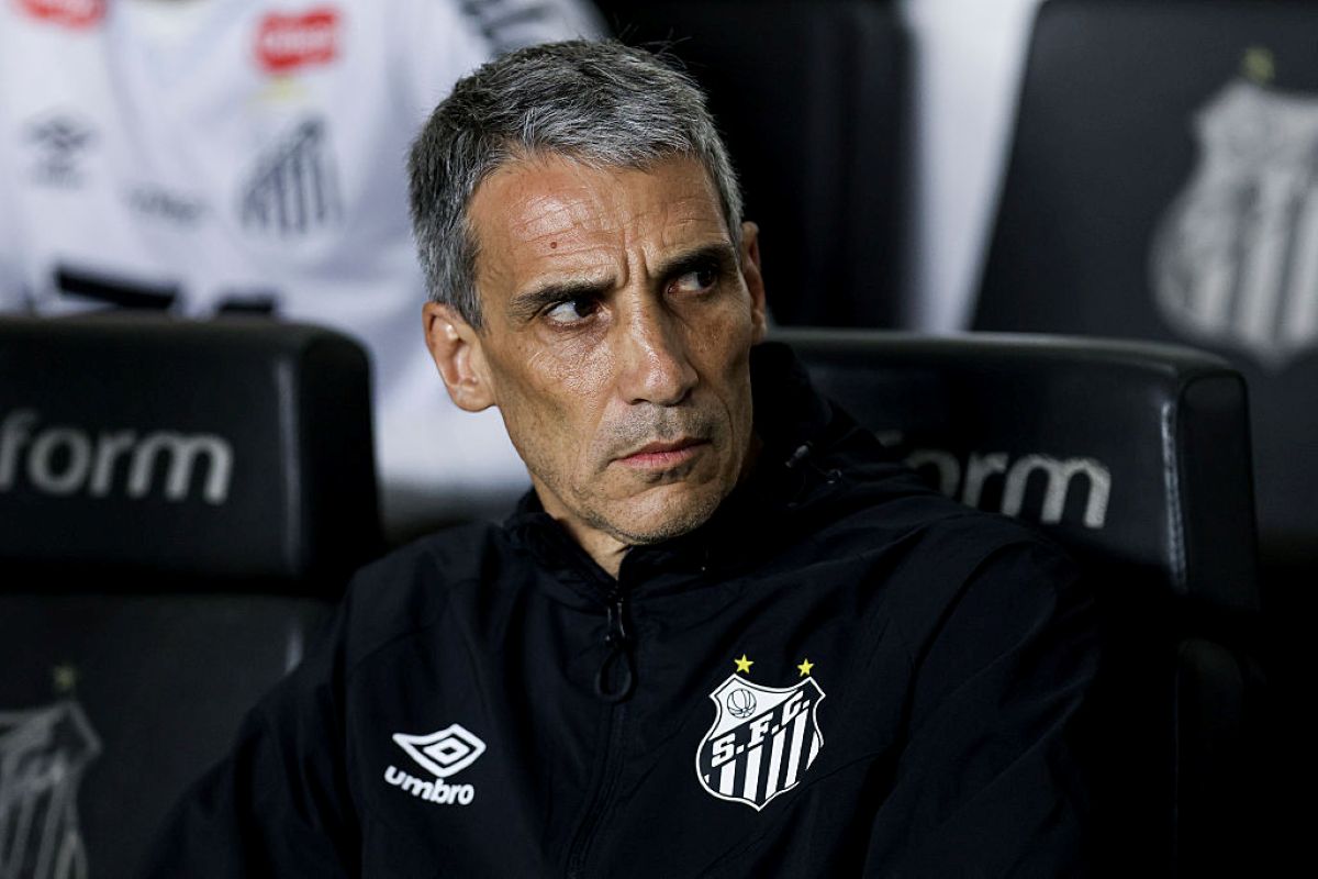 Vojvoda fala sobre Neymar após empate com o Botafogo no Brasileirão