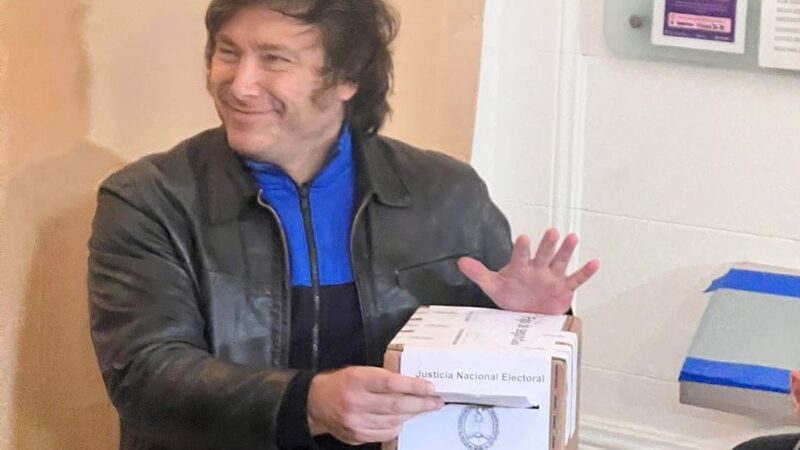 Com baixa participação, Argentina encerra votação para Câmara e Senado