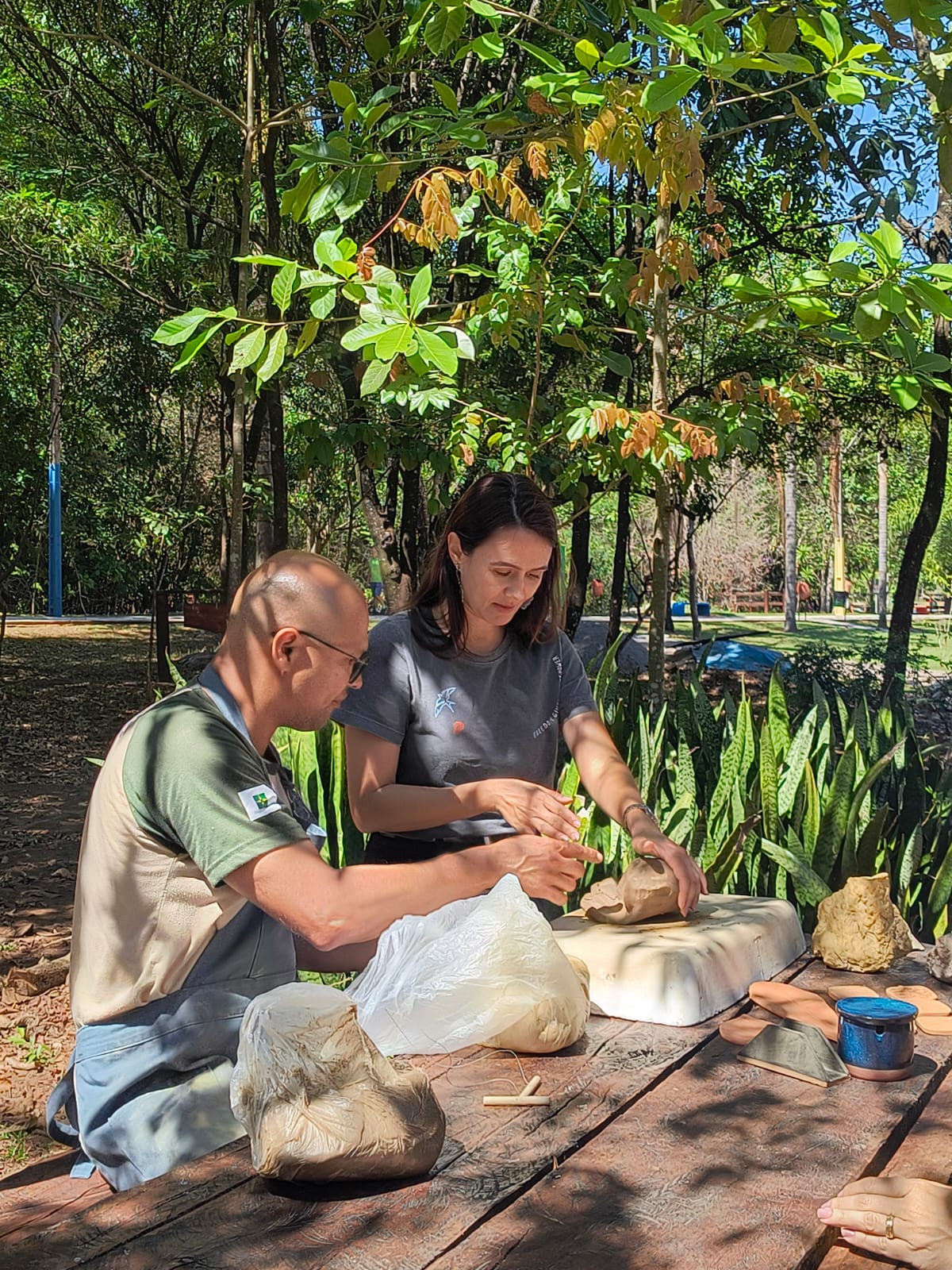 Professores do Parque Educador participam de capacitação em cerâmica