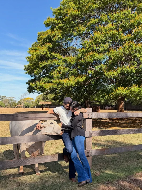 Zé Felipe posta cliques românticos com Ana Castela: veja