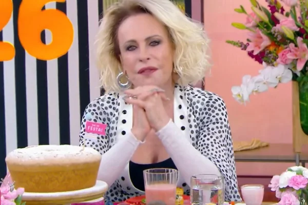 Ana Maria Braga chora ao relembrar Tom Veiga, intérprete de Louro José