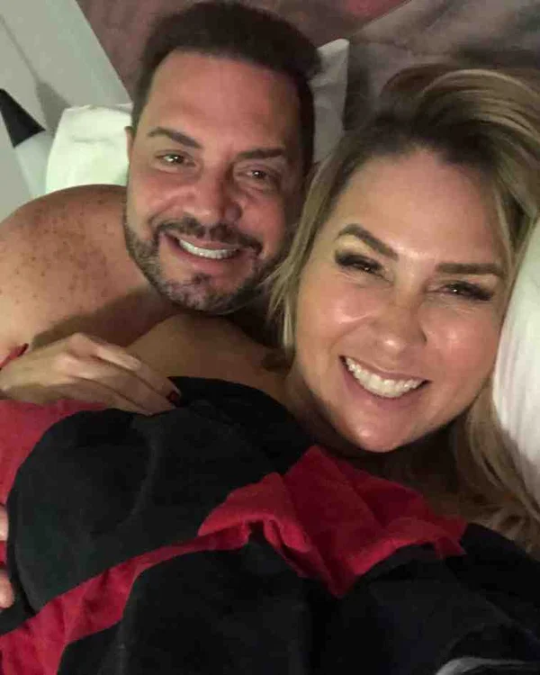 Marido de ex-paquita Andréa Sorvetão enfrenta processo por dívida em hospital