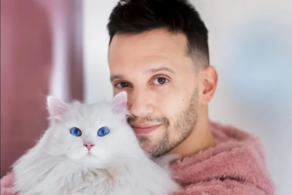 Como carta de menina de 13 anos levou à prisão de Capitão Hunter