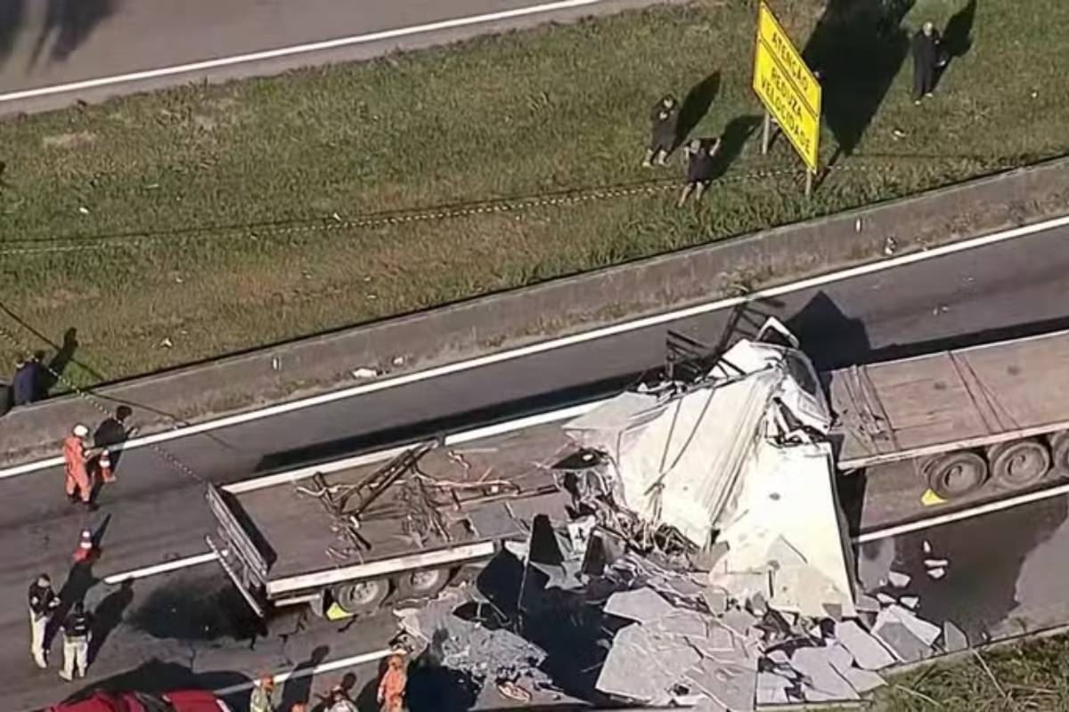 perseguição policial termina em acidente com morte