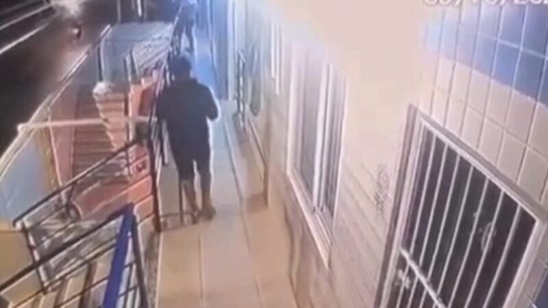 SC: vídeo flagra momentos antes de ataque a tiros contra homem e bebê
