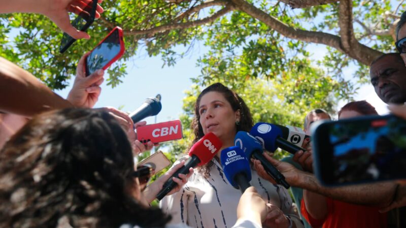 abstenção foi de 42,8%, diz ministra da Gestão