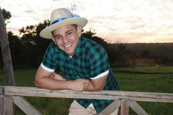 Professor encontrado morto foi arremessado de penhasco no Ceará. Vídeo