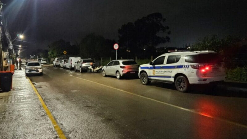 Ataque a tiros termina com homem morto e bebê em estado grave em SC