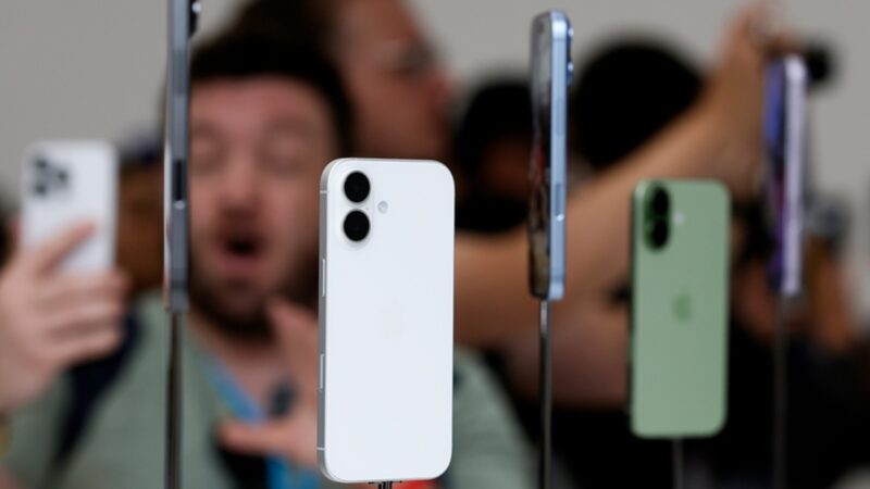 Apesar de guerra comercial, Apple promete mais investimentos na China