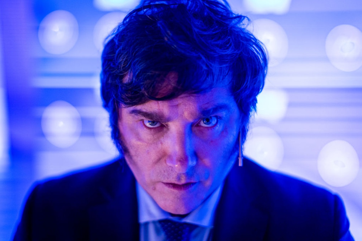 Ações de empresas argentinas disparam após vitória de Milei em eleição