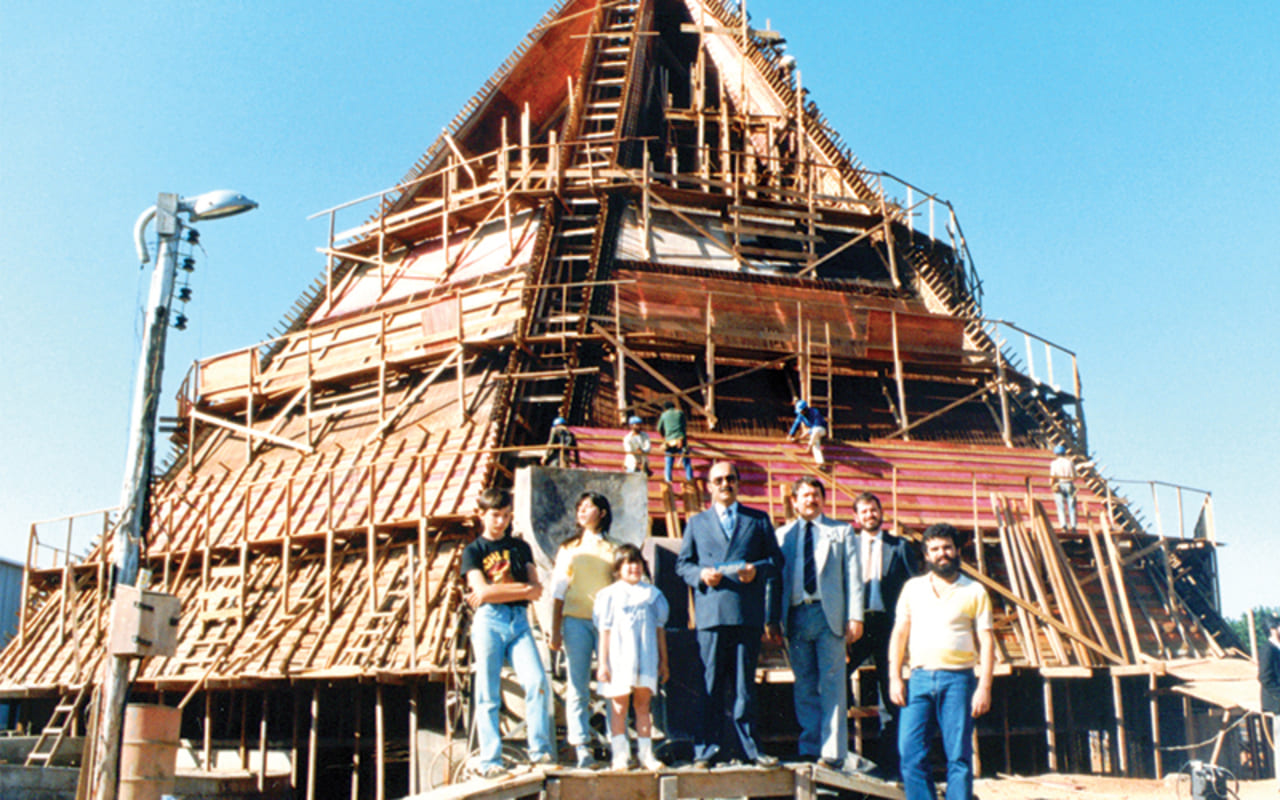 Líder da LBV, Paiva Netto fundou uma das sete maravilhas de Brasília