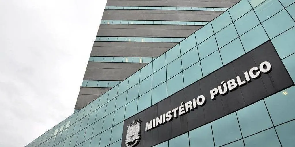 Quase 100% dos membros do MP receberam acima do teto em 2024, diz estudo