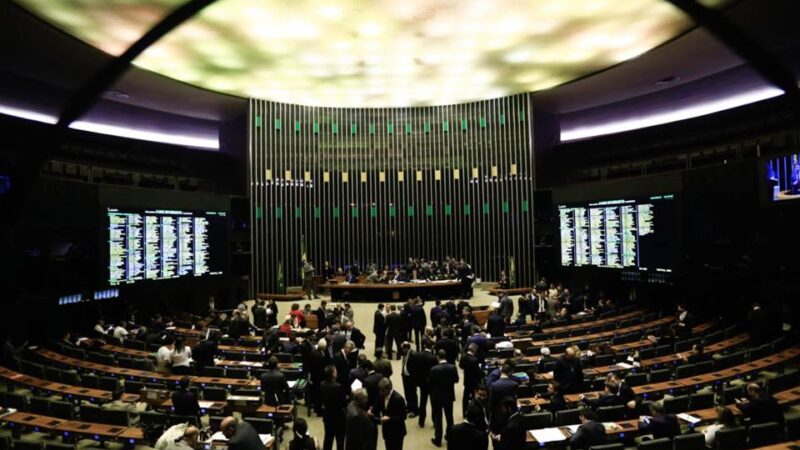 Governo vai retirar jabutis que tratam da compensação de PL do metanol