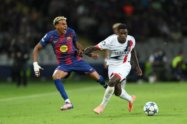 Champions League: PSG vence o Barcelona de virada fora de casa