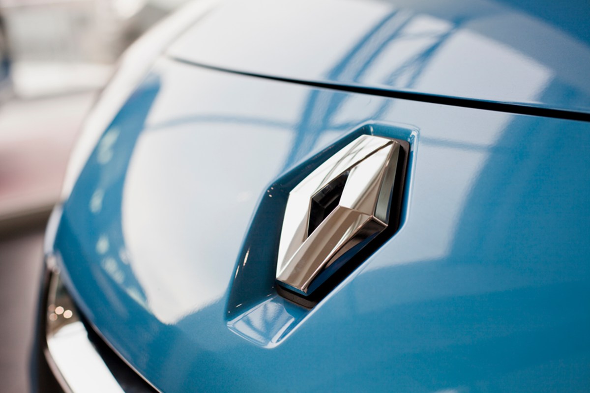 Renault pode demitir até 3 mil funcionários para “otimizar custos”