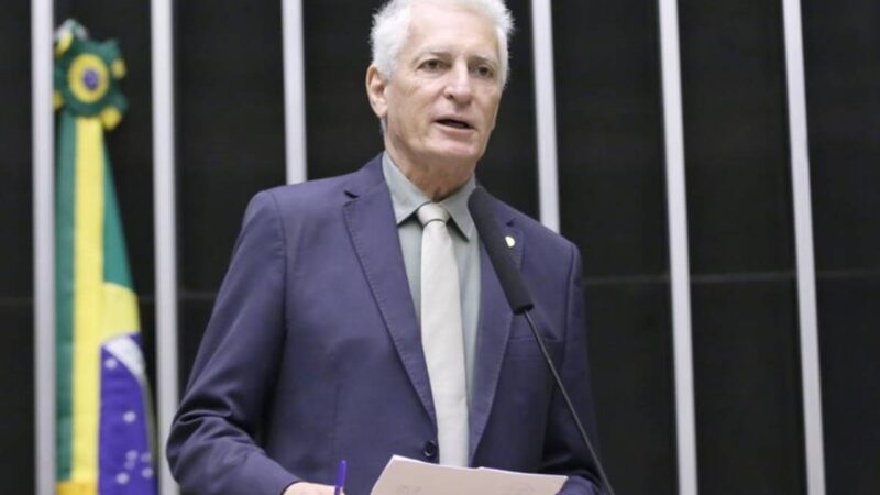 Deputado petista pede que Lula bloqueie emendas após derrubada de MP