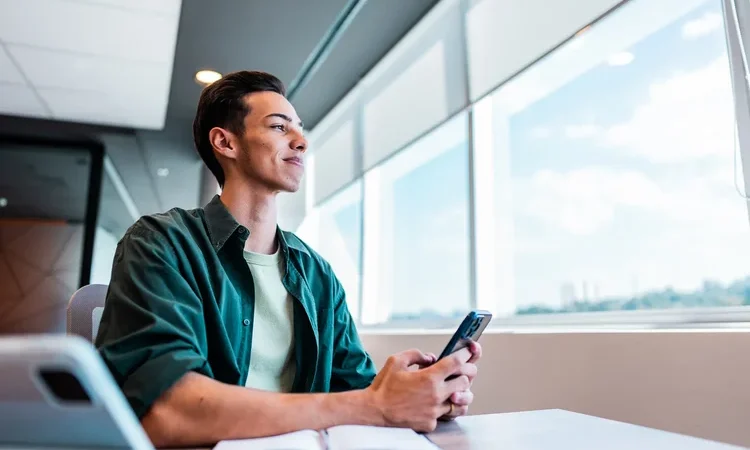 O curso que mais abre portas em diferentes setores: do financeiro ao tecnológico