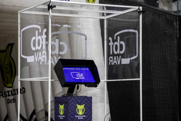 CBF adota nova medida em busca de transparência na arbitragem; confira