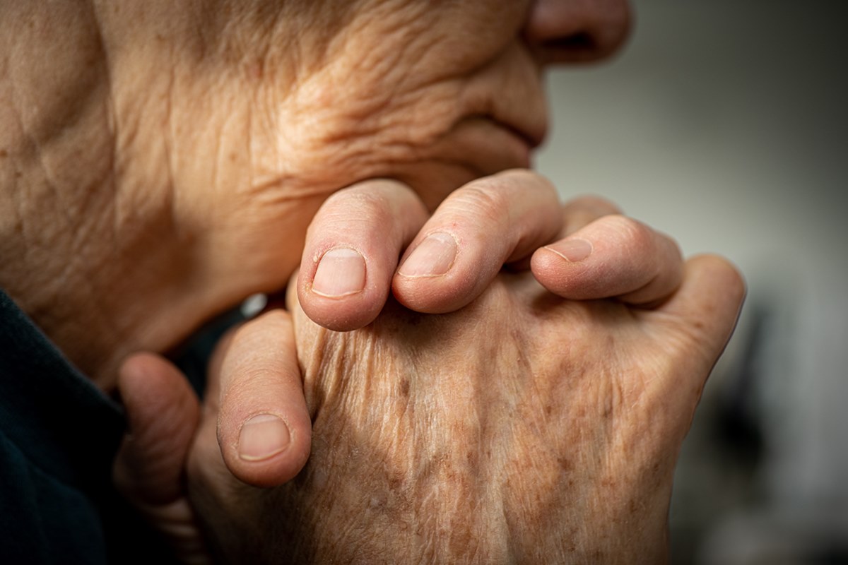 Bandido finge ser apresentador de TV e rouba R$ 30 mil de casal