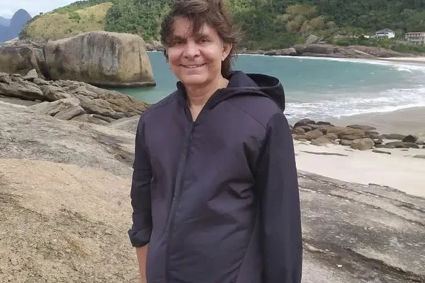 Boletim médico atualiza estado de saúde de Lô Borges. Veja