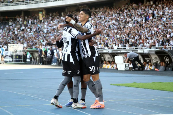 Confira a agenda de jogos do Brasileirão neste sábado (1º/11)