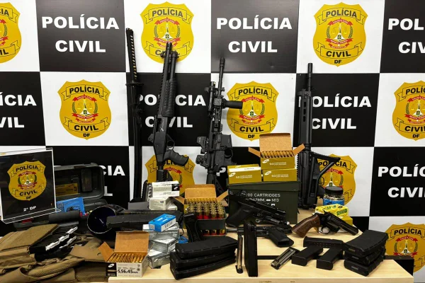 Bêbado, CAC “tocava o terror” na Asa Norte com fuzis e pistolas