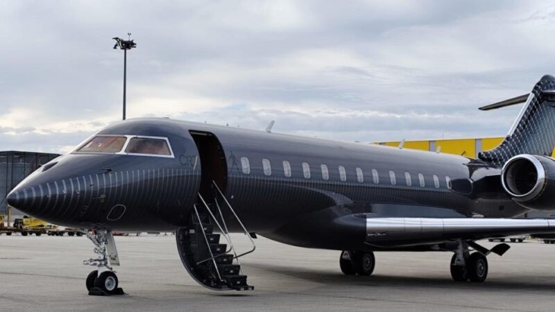 veja fotos do jato particular de Cristiano Ronaldo