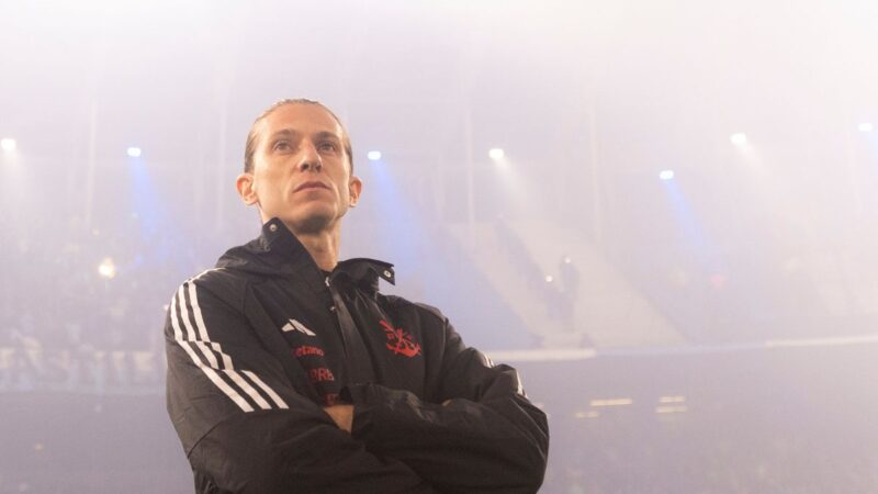 Filipe Luís comenta sobre gols sofridos do Flamengo diante do Santos