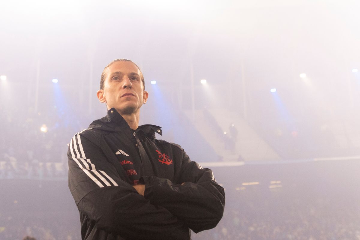 Filipe Luís comenta sobre gols sofridos do Flamengo diante do Santos