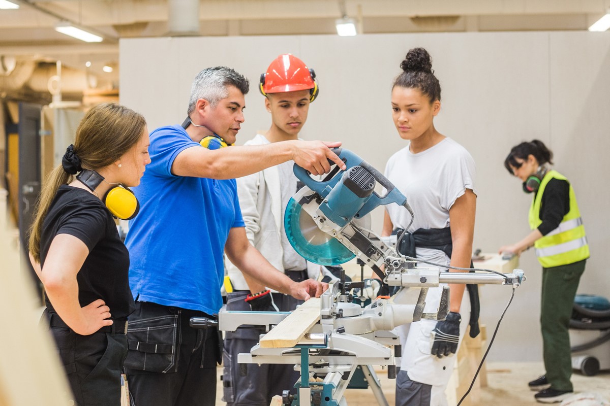 Federação cobra agilidade de projeto que “melhora” o Jovem Aprendiz