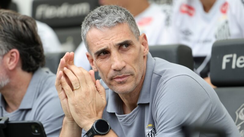 Lutando para não cair, Santos pode definir o campeão do Brasileirão