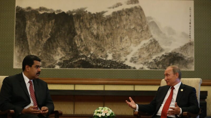 Rússia acompanha Venezuela em meio a tensão com EUA, diz porta-voz