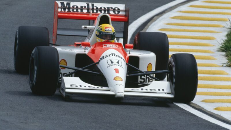 McLaren pilotada por Senna em vitória épica será leiloada. Veja valor