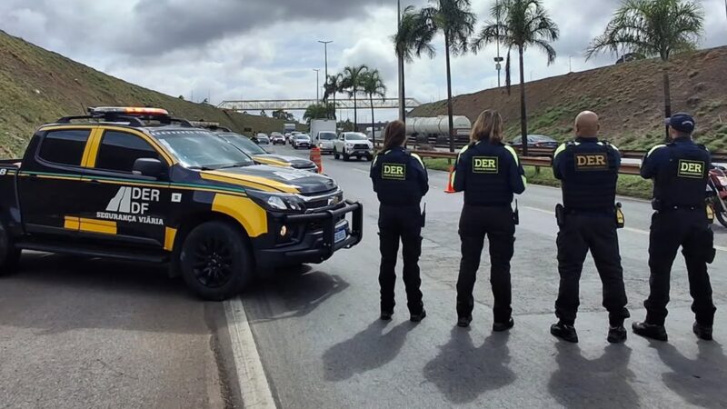 Motoristas são autuados em blitz de fim de ano. Entenda a operação