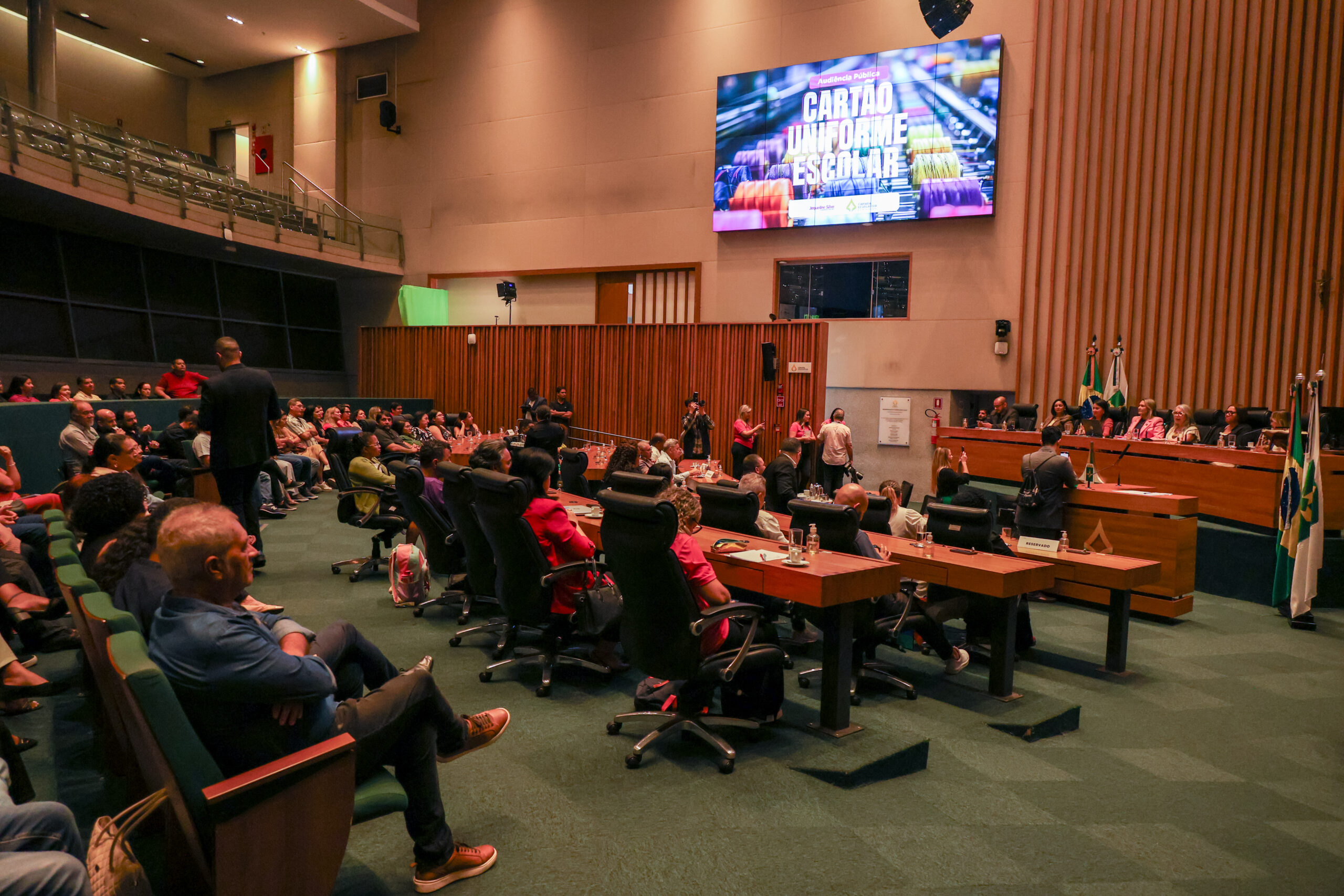 Audiência pública define próximos passos do programa Cartão Uniforme Escolar