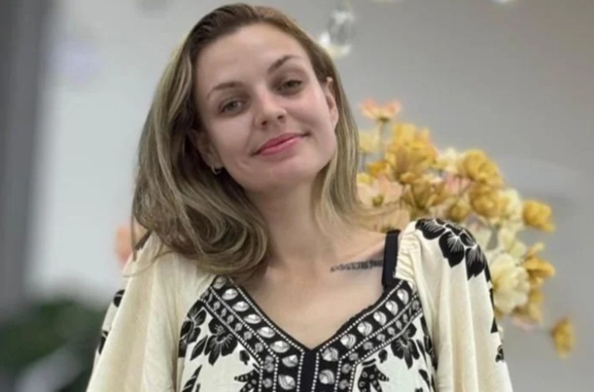 Jovem presa injustamente por 6 anos morre de câncer após ser absolvida