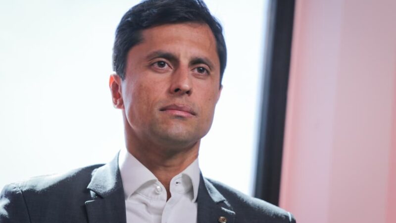 Fui ameaçado para interromper as investigações