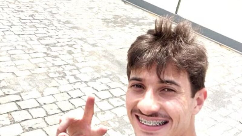 Caminhoneiro influenciador morre após cair em ribanceira em MG